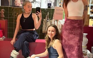 Binder kopen packer ondergoed kopen zwembinder kopen ftm binder kopen transgender kopen non-binair Transgender Genderdysforie Transgenderrechten Transitie Genderbevestigende chirurgie Hormoontherapie (HRT) Non-binair Genderqueer Trans man Trans vrouw Top chirurgie Bottom chirurgie Geslachtsveranderende operatie Genderidentiteit Cisgender Gender non-conform Interseks Genderexpressie Binder dragen Transgenderzorg