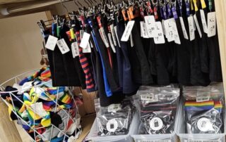 Binder kopen packer ondergoed kopen zwembinder kopen ftm binder kopen transgender kopen non-binair Transgender Genderdysforie Transgenderrechten Transitie Genderbevestigende chirurgie Hormoontherapie (HRT) Non-binair Genderqueer Trans man Trans vrouw Top chirurgie Bottom chirurgie Geslachtsveranderende operatie Genderidentiteit Cisgender Gender non-conform Interseks Genderexpressie Binder dragen Transgenderzorg