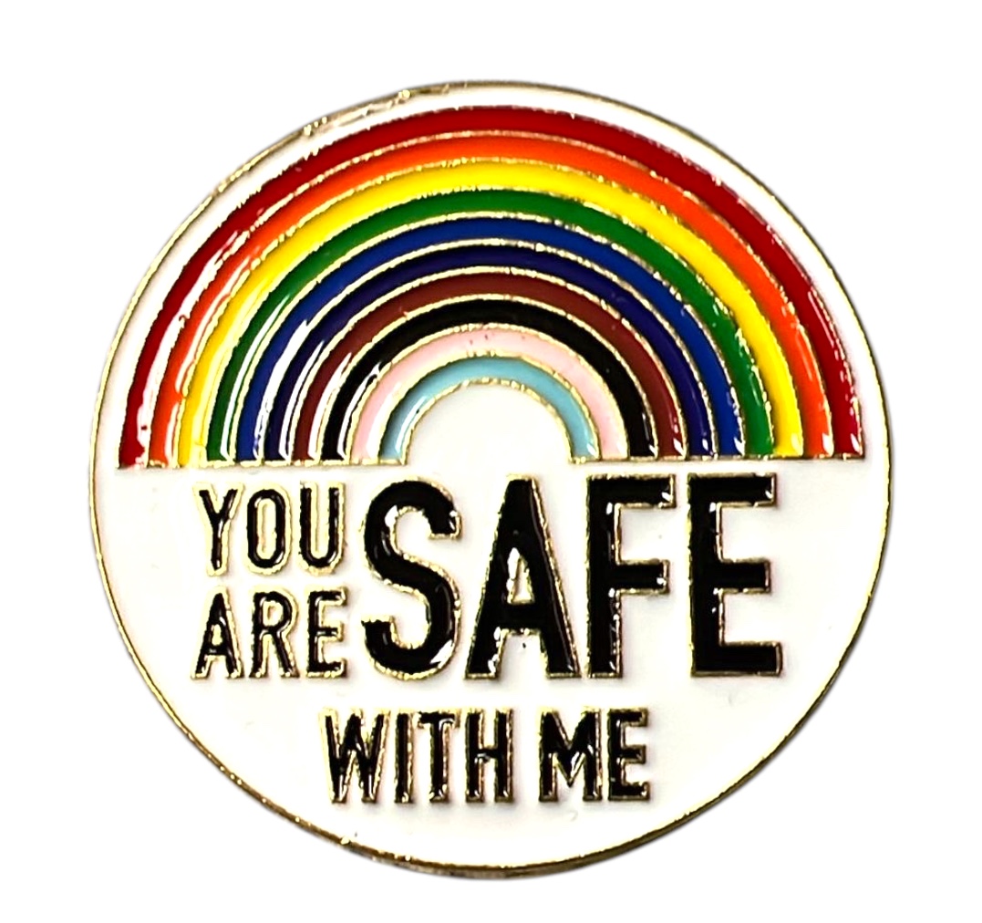 Pin rond regenboog 'You're safe with me'