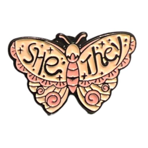 LHBTQIA+ pins & buttons TransUndeez, Pride pins en buttons, LHBTQ accessoire pinnen, LGBTQ+ badge pinnen, Pride vlag pins, Pronoun pins (zij/they etc.), Regenboog pin badges, Inclusieve pins en buttons, Gender-inclusieve accessoires, Queer pins collectie, “she/they” pin, Trans pride pin, Biseksueel regenboog pin, Panseksueel pride badge, Aseksueel icon pin, Ally / queer all year pins, Mini LHBTQ vlag pins, Inclusiviteit pins voor kleding, Pride statement pins